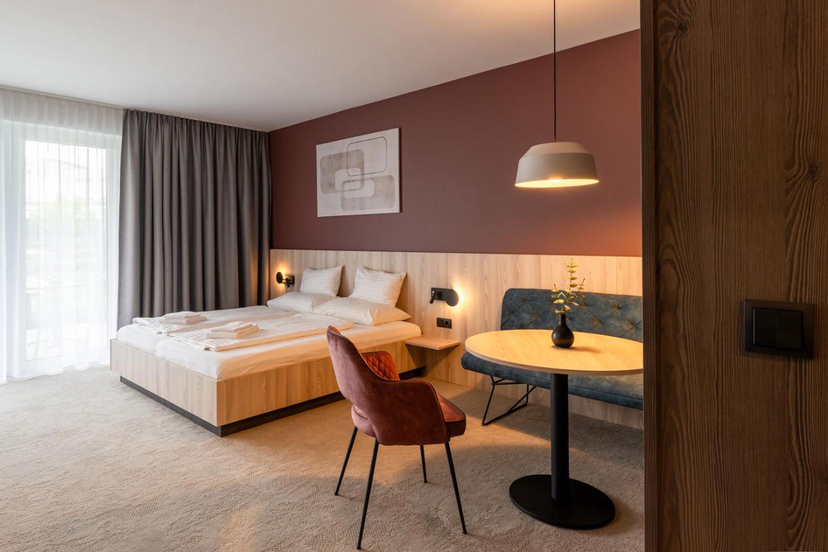 Hotel Novapart Stay Smart เวลส์ ภายนอก รูปภาพ