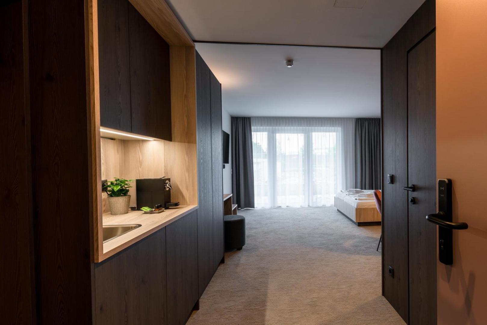 Hotel Novapart Stay Smart เวลส์ ภายนอก รูปภาพ