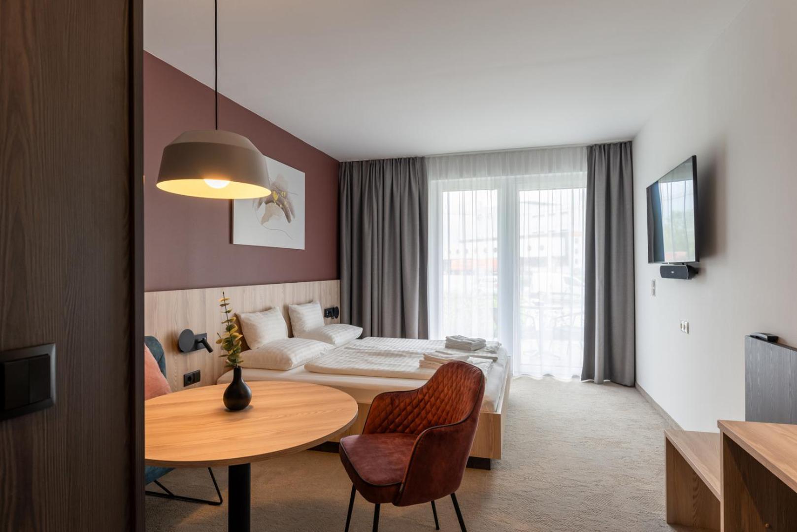 Hotel Novapart Stay Smart เวลส์ ภายนอก รูปภาพ